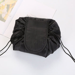 Liv - Kosmetiktasche mit Kordelzug - Gadgets - Schwarz - Müller Mode