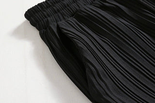 Mateusz Gestreiftehose mit Kordelzug - Hosen - Schwarz - Müller Mode