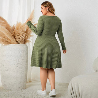 Meike - Strickwaren - Langärmeliges Kleid - Kleider - Grün - Müller Mode