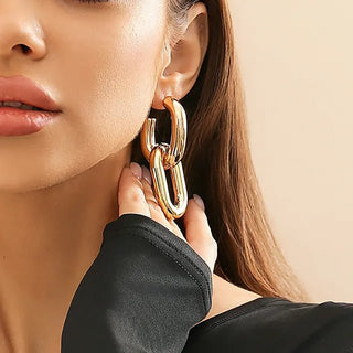 Micara - Bold Links - Ohrringe - Ohrringe - Gold - Müller Mode