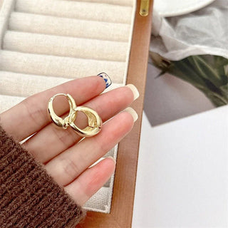 Micara - Classic Loops - Ohrringe - Ohrringe - Gold - Müller Mode
