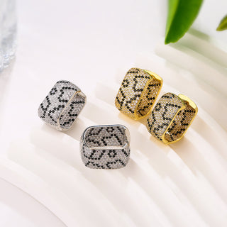 Micara - Cobra Chic - Ohrringe - Ohrringe - Gold - Müller Mode