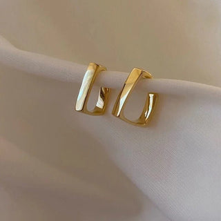 Micara - Geometric Hoops - Ohrringe - Ohrringe - Gold - Müller Mode