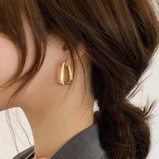 Micara - Glamour Arch - Ohrringe - Ohrringe - Gold - Müller Mode
