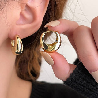 Micara - Lunar Hoops - Ohrringe - Ohrringe - Gold - Müller Mode