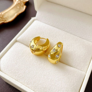 Micara - Luxe Pears - Ohrringe - Ohrringe - Silber - Müller Mode