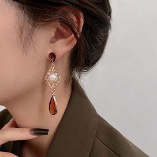 Micara - Pearl Cascade - Ohrringe - Ohrringe - Braun - Müller Mode