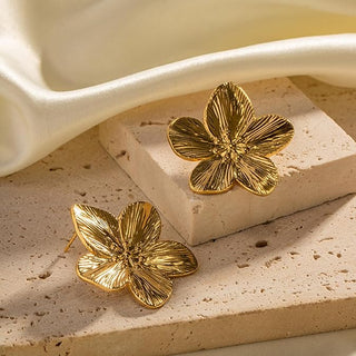 Micara - Petal Posies - Ohrringe - Ohrringe - Gold - Müller Mode