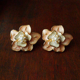 Micara - Rosy Blooms - Ohrringe - Ohrringe - Rosa - Müller Mode