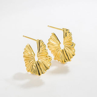 Micara - Ruffle Hoops - Ohrringe - Ohrringe - Gold - Müller Mode