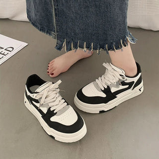 Myka - Trendige Freizeit - Sneakers - Plateau - Stil - Sneakers - Schwarz - Müller Mode
