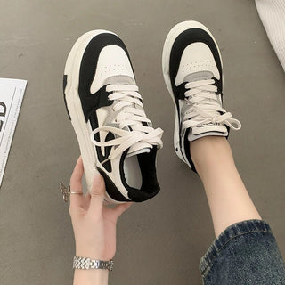 Myka - Trendige Freizeit - Sneakers - Plateau - Stil - Sneakers - Schwarz - Müller Mode