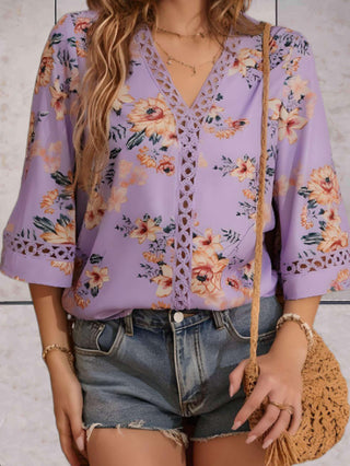 Noelle - Blumentop - V - Ausschnitt Schwingende Ärmel - Tops - Lila - Müller Mode