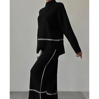 Patrishia Lose Pullover und Hosen Set - Sets - Schwarz - Müller Mode