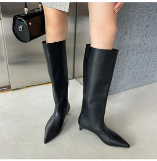 Rosette - Kniehohe Stiefel - Spitz Zulaufend - Stiefel - Schwarz - Müller Mode