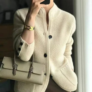 Zaynab - Weicher Blazer mit Knöpfen - Strukturierter Strick - Blazers - Beige - Müller Mode